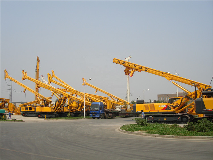 XCMG Official drilling machine 150 kn rotary drilling rig XR150D III piling rig for sale